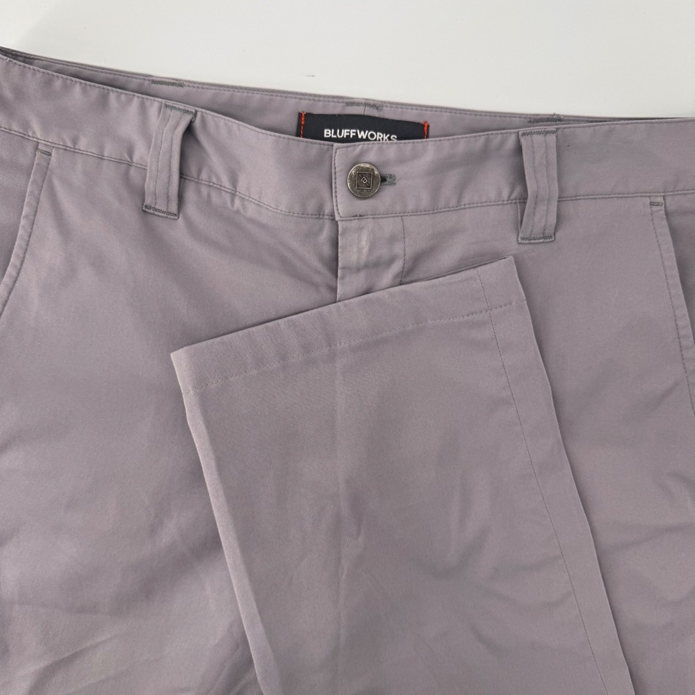 Bluffworks Chino Pants Mens 31x30 Grey Regular Fit Travel Performance 9213